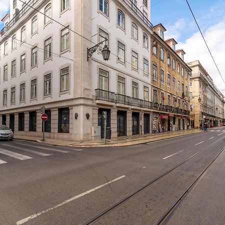 Modern 1Bdr In Downtown Lisbon By Lovelystay Екстер'єр фото