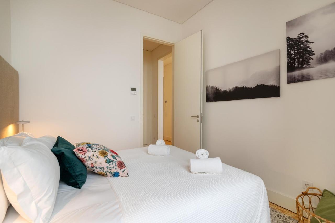 Modern 1Bdr In Downtown Lisbon By Lovelystay Екстер'єр фото